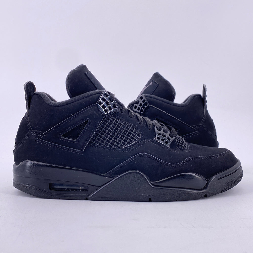 Air Jordan 4 Retro "Black Cat" 2020 Used Size 9.5