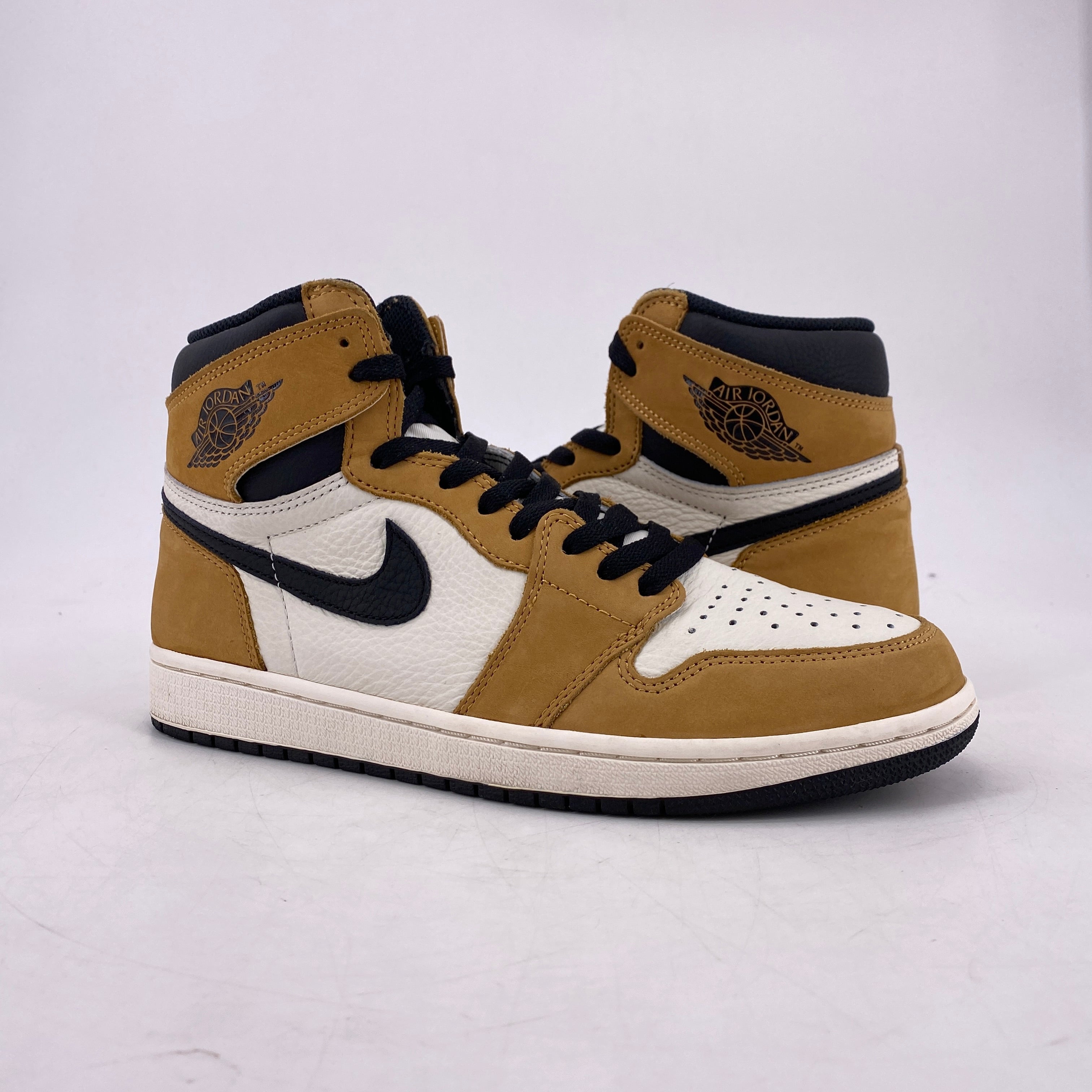 Air Jordan 1 Retro High OG Rookie Of The Year 2018 Size 9.5 SOLED OUT JERSEY CITY