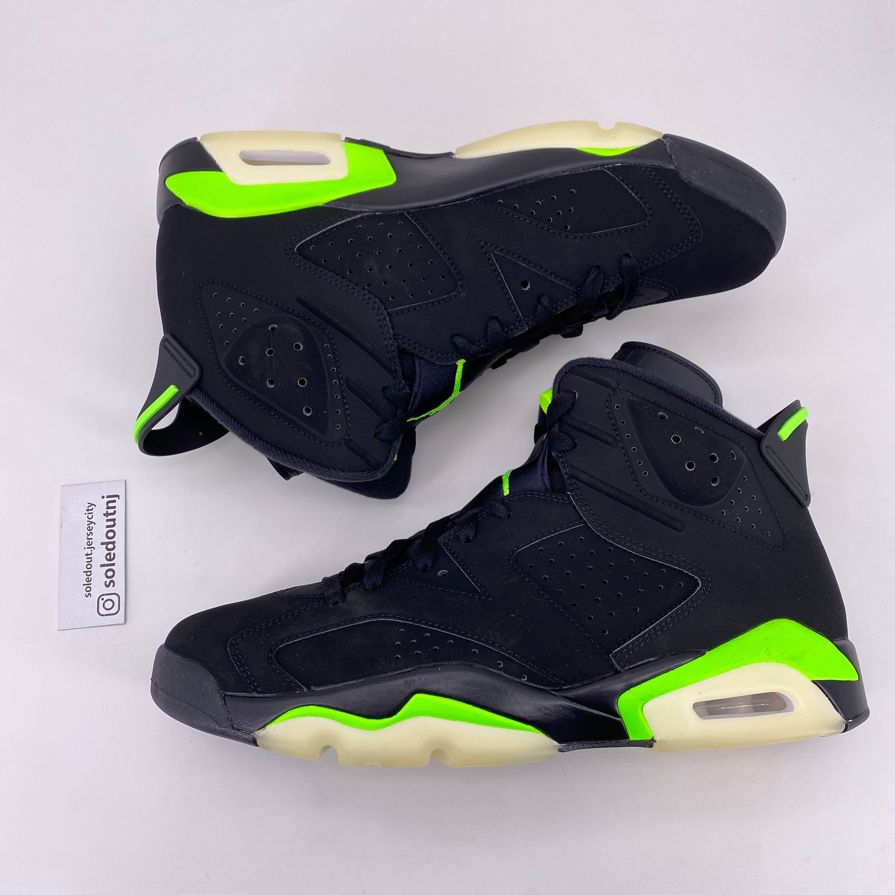 Offers Jordan 6 Electric Green size 13C Pre School