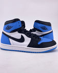 Air Jordan 1 Retro High OG "Unc Toe" 2023 Used Size 9.5