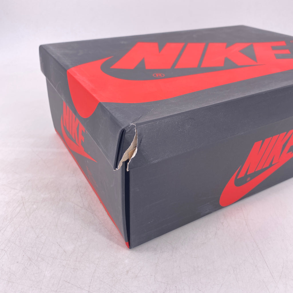 Air Jordan 1 Retro High OG "Bordeaux" 2021 New Size 8