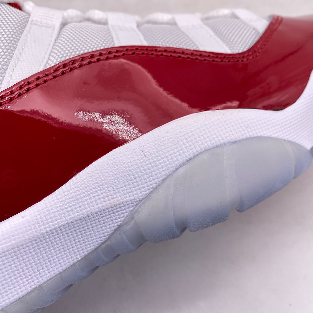 Air Jordan 11 Retro "Cherry" 2022 New Size 10