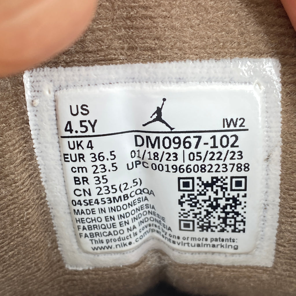 Air Jordan (GS) 3 Retro "Palomino" 2023 Used Size 4.5Y