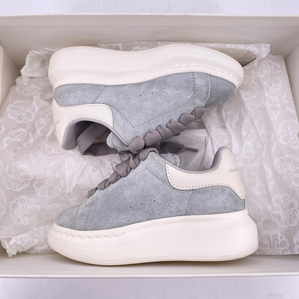 Alexander McQueen Oversized Sneaker "Dove Grey"  Used Size