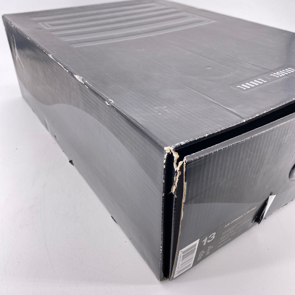 Air Jordan 11 Retro "Cap & Gown" 2018 Used Size 13