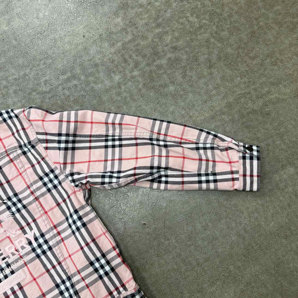 Supreme Jacket "BURBERRY DENIM" Pink Used Size M