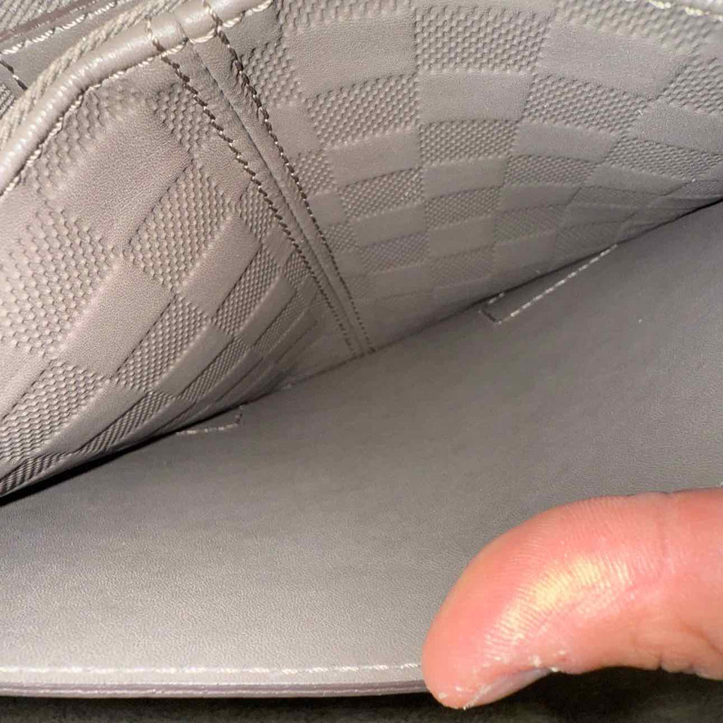 Louis Vuitton Messenger Bag "DISTRICT" Used Grey Size PM