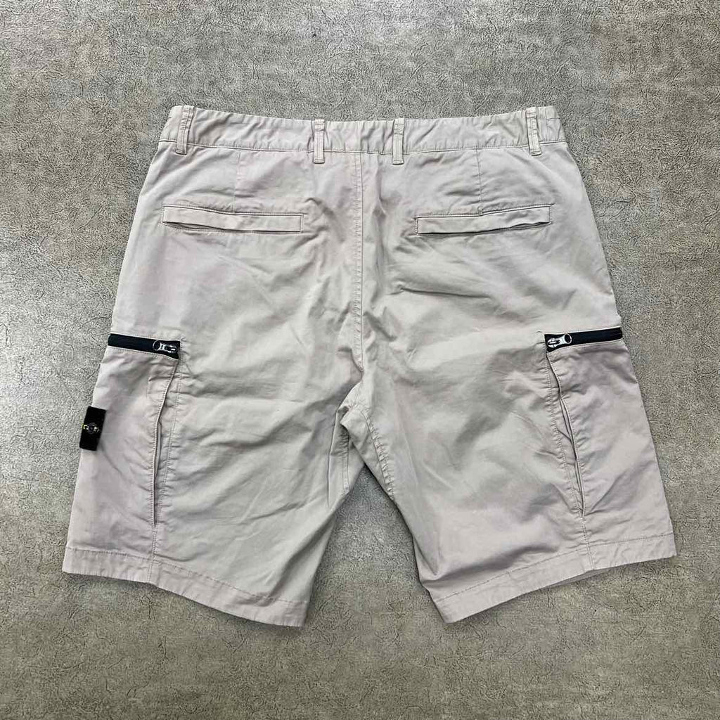 Stone Island Shorts "PATCH" Grey Used Size 36