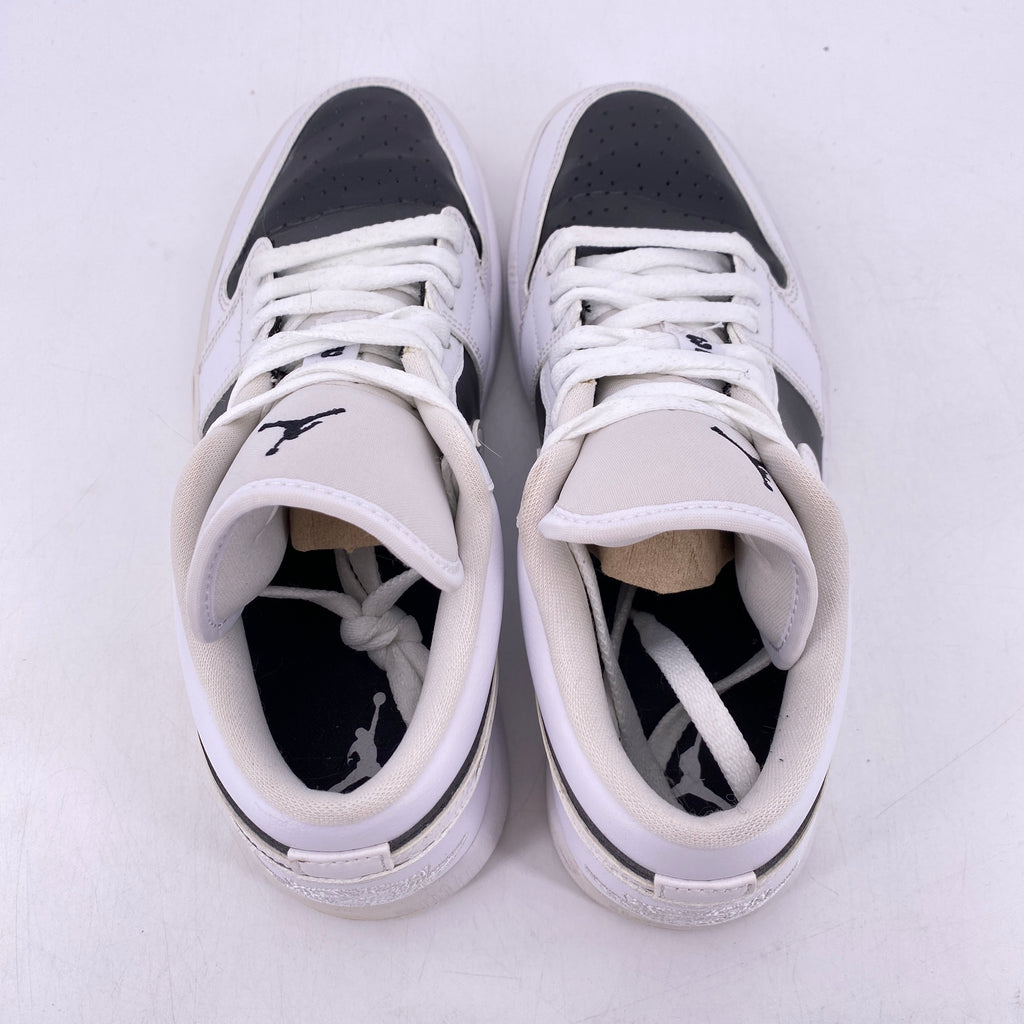 Air Jordan (W) 1 Low "Panda" 2021 Used Size 9W