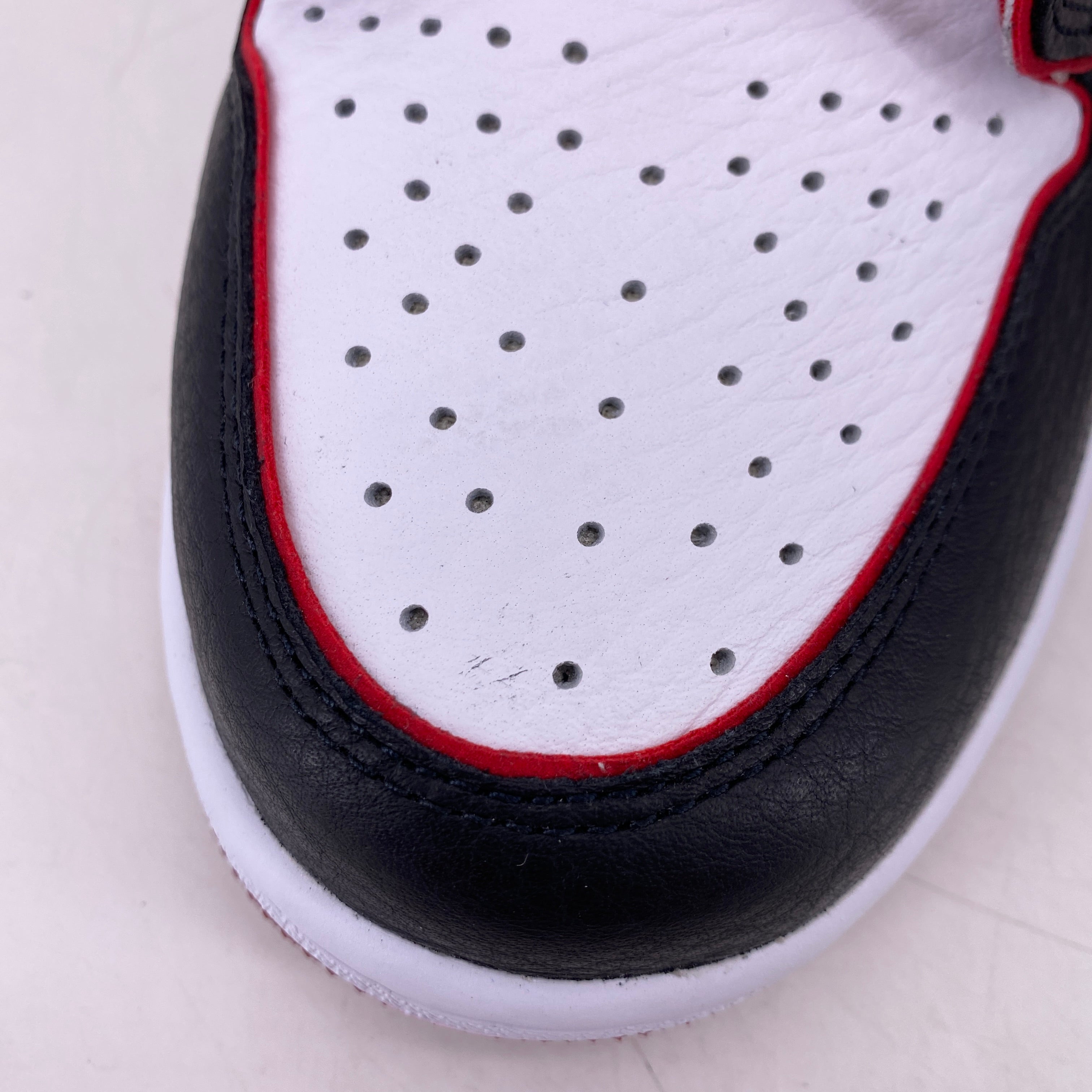 Air Jordan 1 Retro High OG &quot;Bloodline&quot; 2019 New Size 12