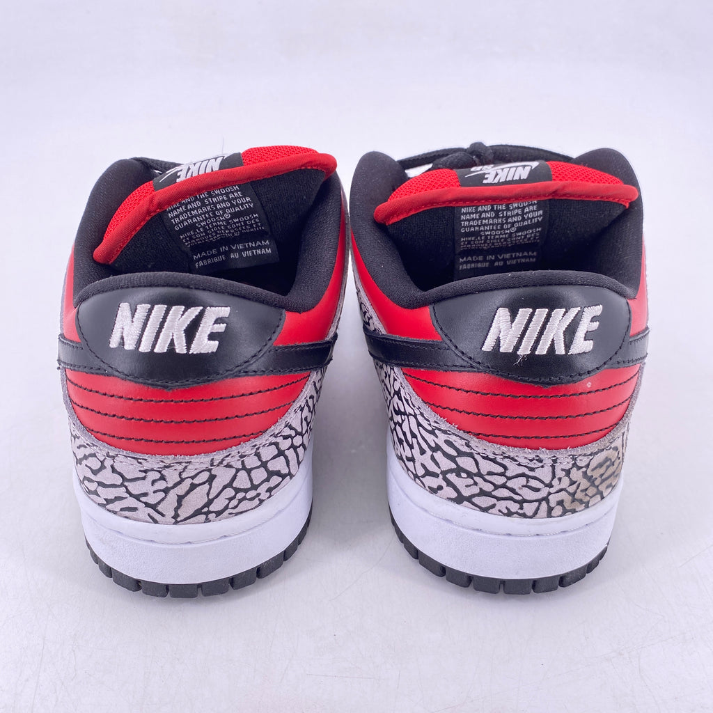 Nike Dunk Low SB "Supreme Red" 2012 Used Size 10.5