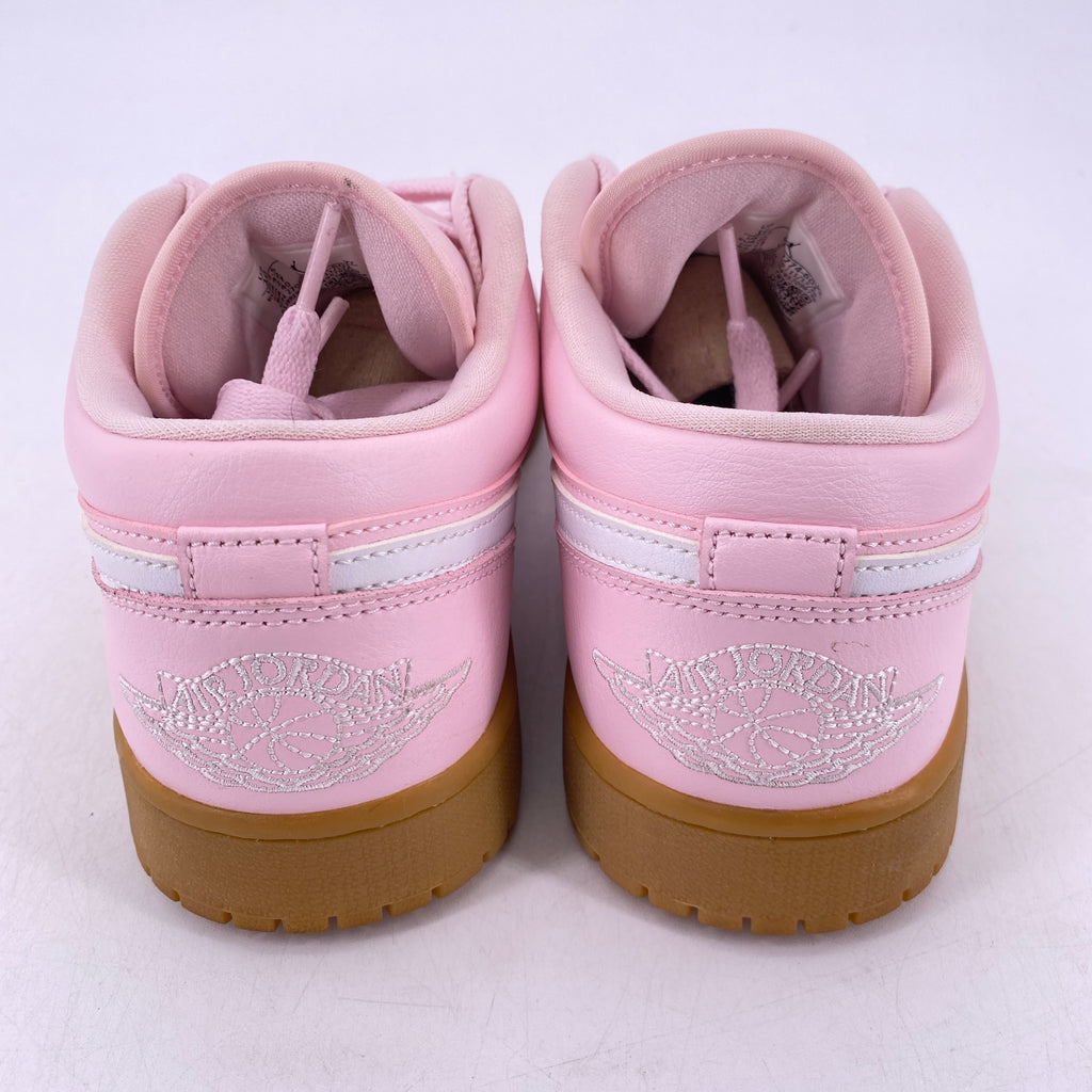 Air Jordan (W) 1 Low "Artic Pink Gum" 2021 Used Size 10W