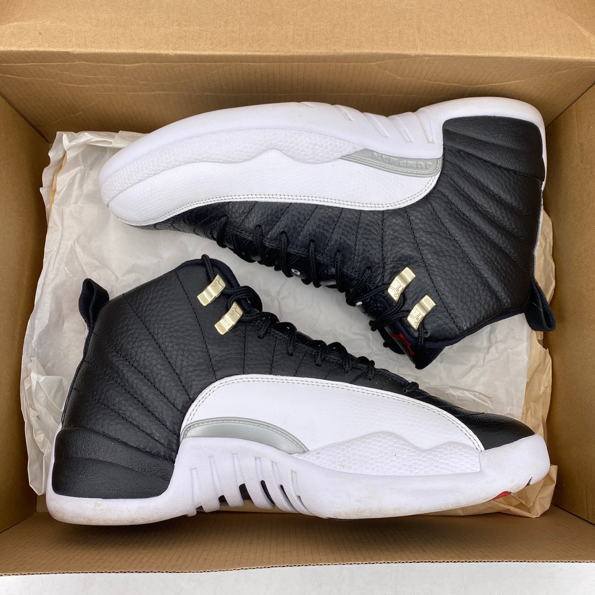 Air Jordan 12 Retro &quot;Playoff&quot; 2022 Used Size 9