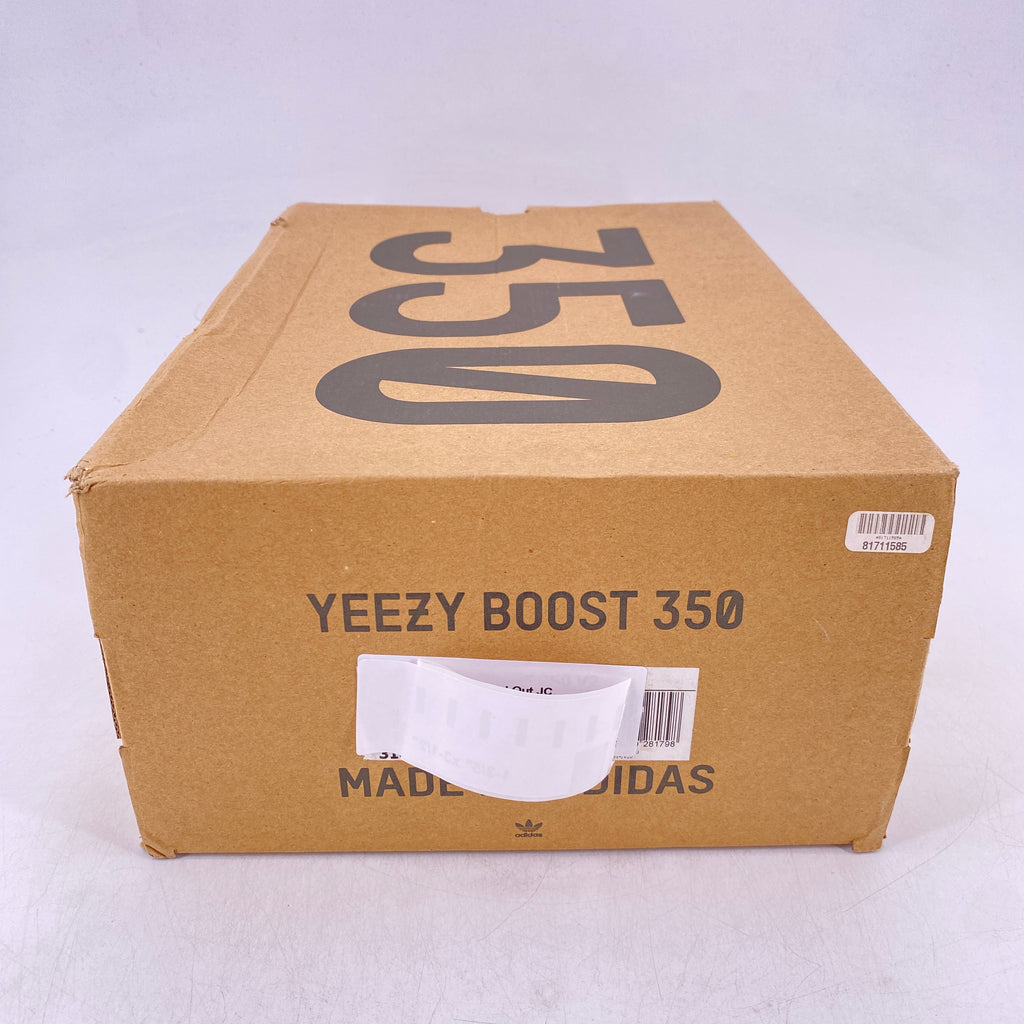 Yeezy 350 v2 "Beluga Reflective" 2021 Used Size 13.5