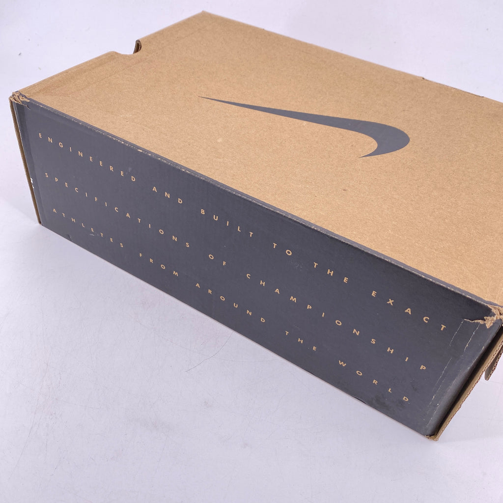 Air Jordan 11 Retro "Bred" 2019 Used Size 7