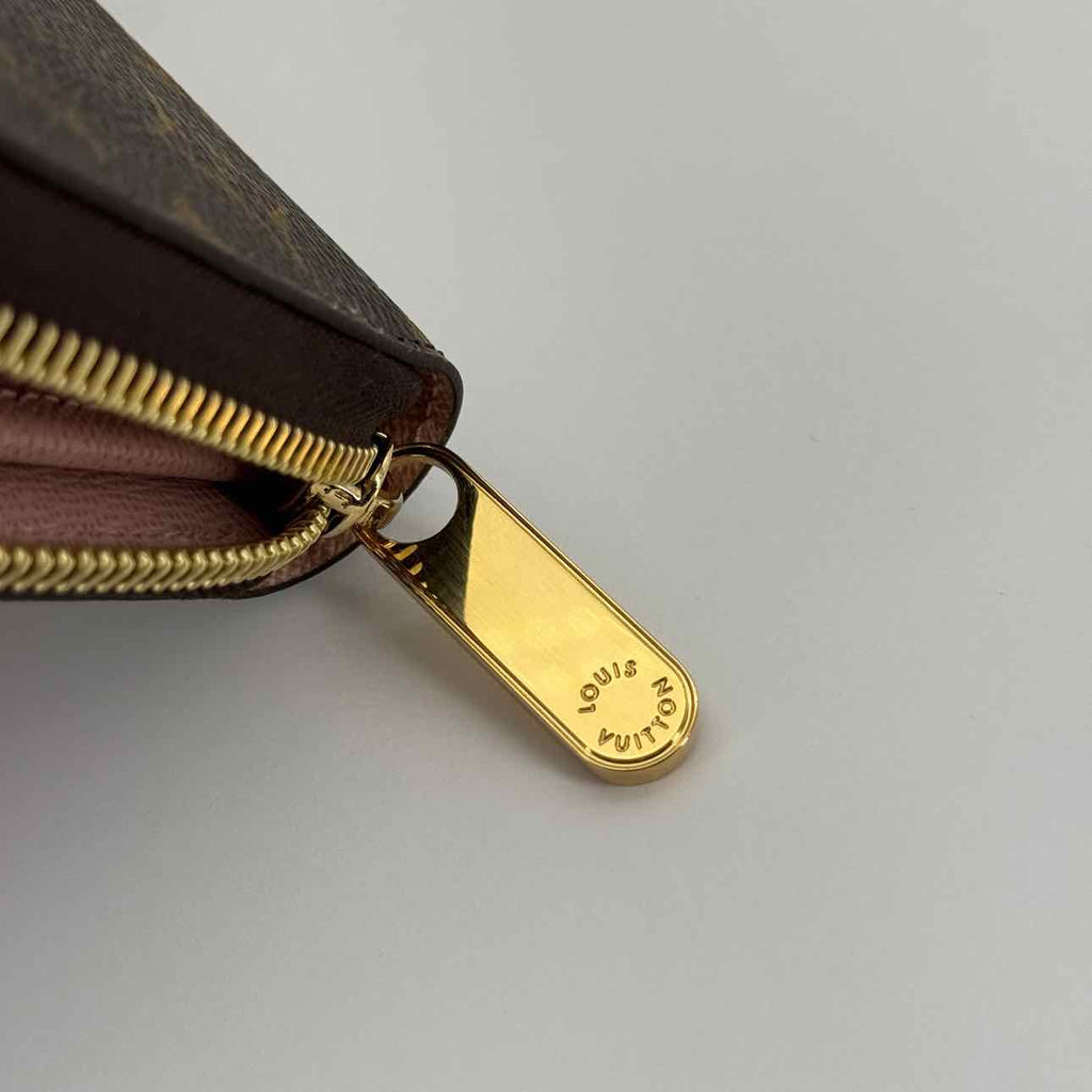 Louis Vuitton Wallet "ZIPPY" New Brown