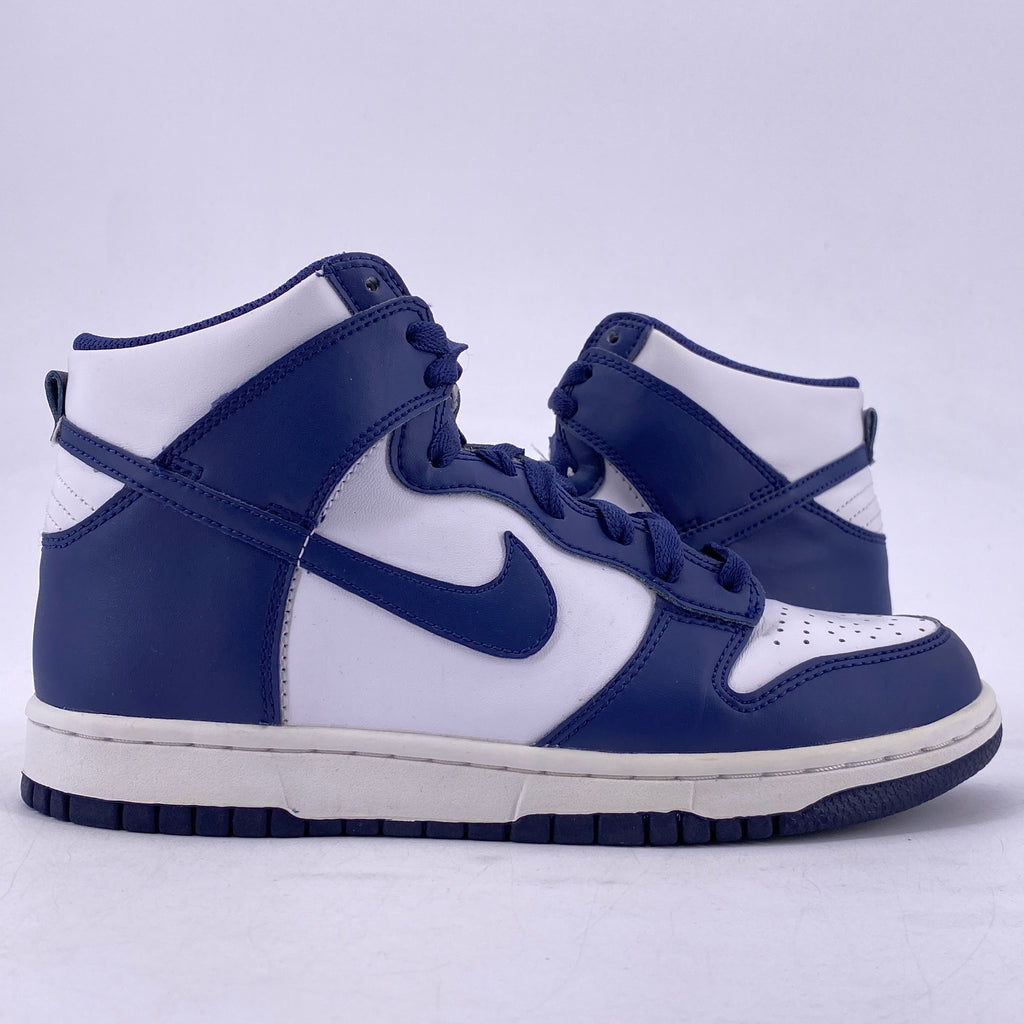Nike (GS) Dunk High "Championship Navy" 2021 Used Size 6Y