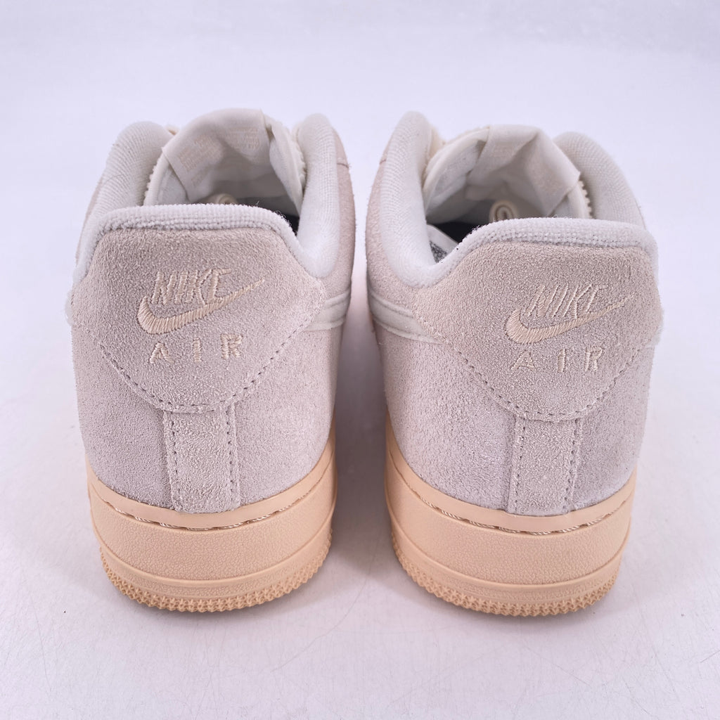 Nike Air Force 1 "Summit White Suede" 2021 Used Size 8.5