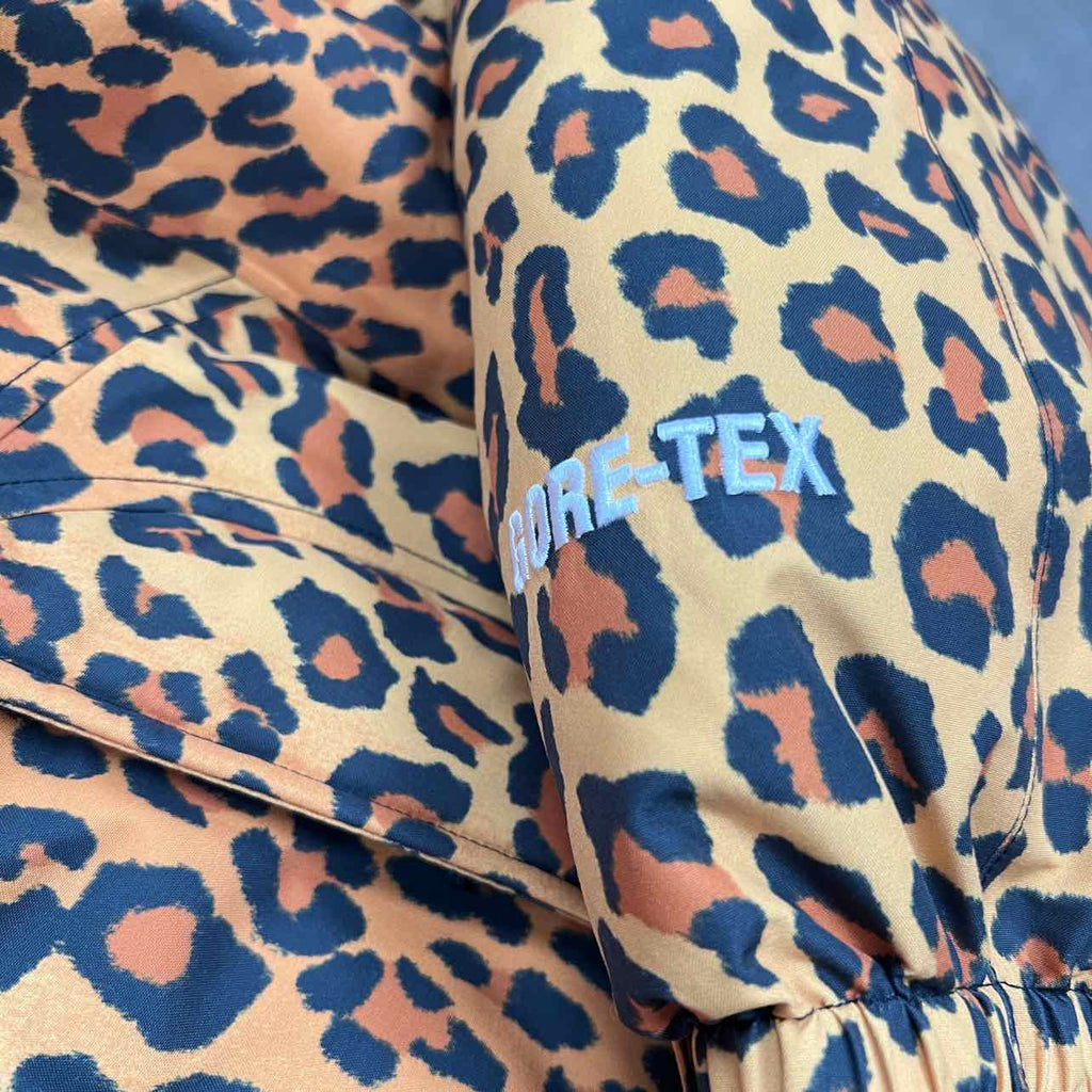 Supreme Parka "GORETEX" Leopard Used Size L