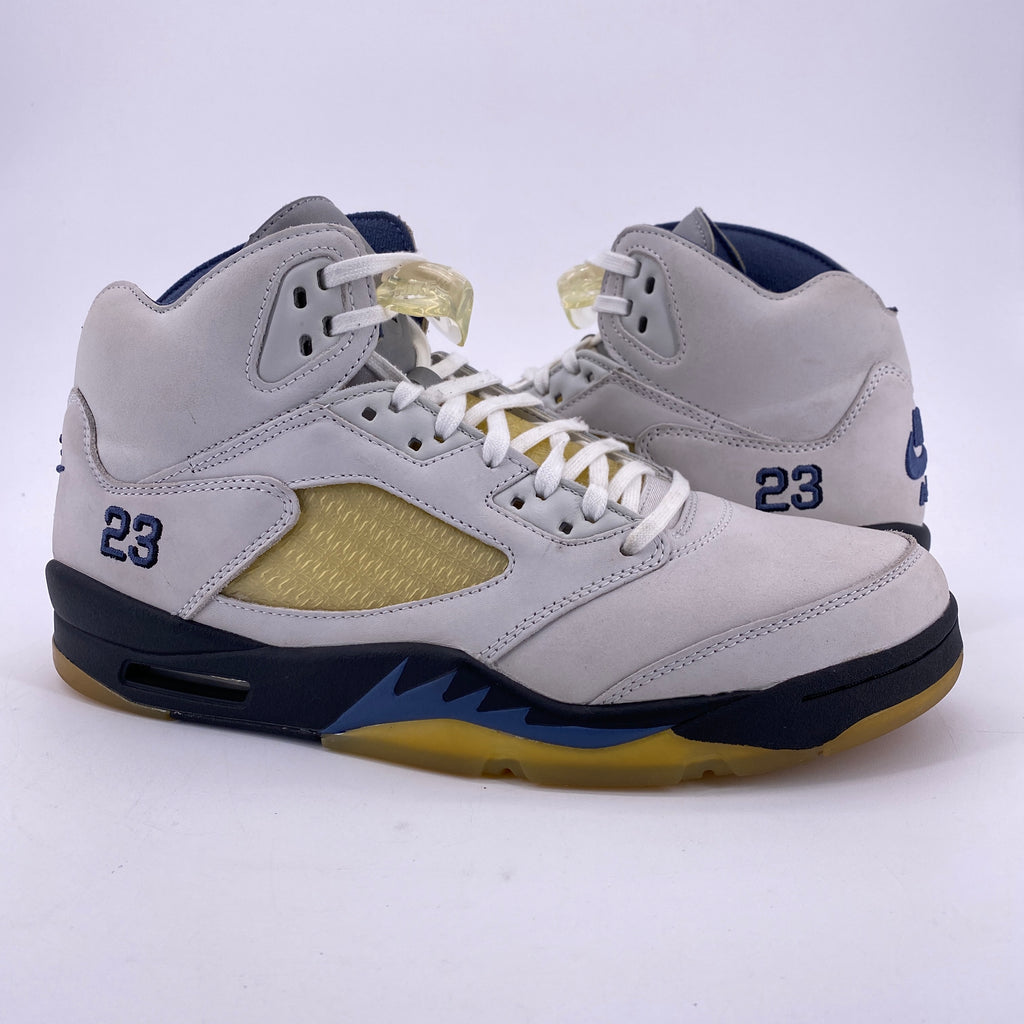 Air Jordan (W) 5 Retro "A Ma Maniere Dawn" 2023 Used Size 12.5W