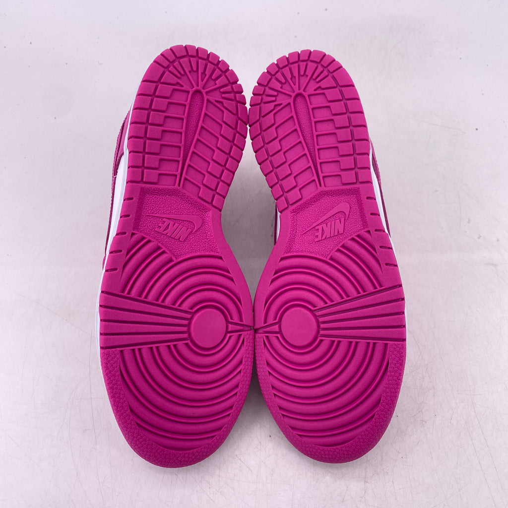 Nike (GS) Dunk Low "Active Fuchsia" 2023 Used Size 6Y