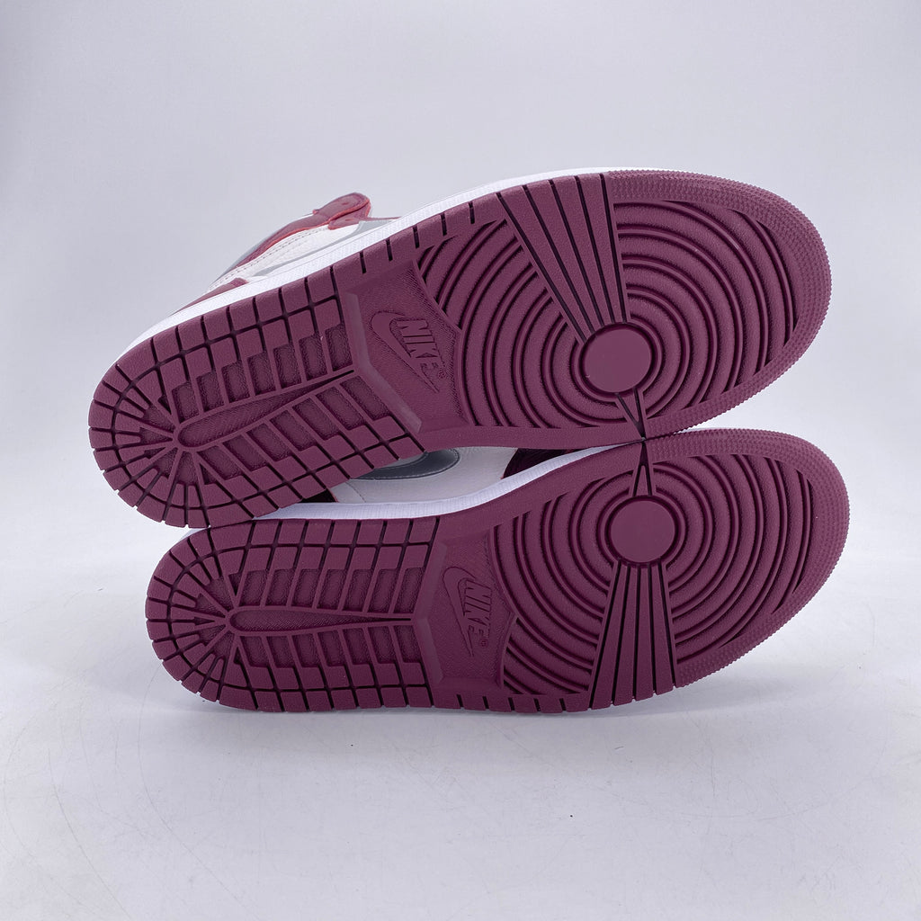 Air Jordan 1 Retro High OG "Bordeaux" 2021 New Size 10.5