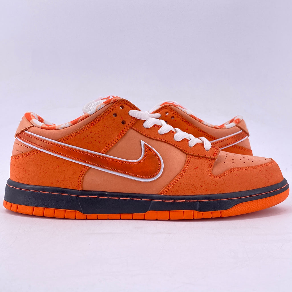 Nike SB Dunk Low "Orange Lobster" 2022 Used Size 10.5
