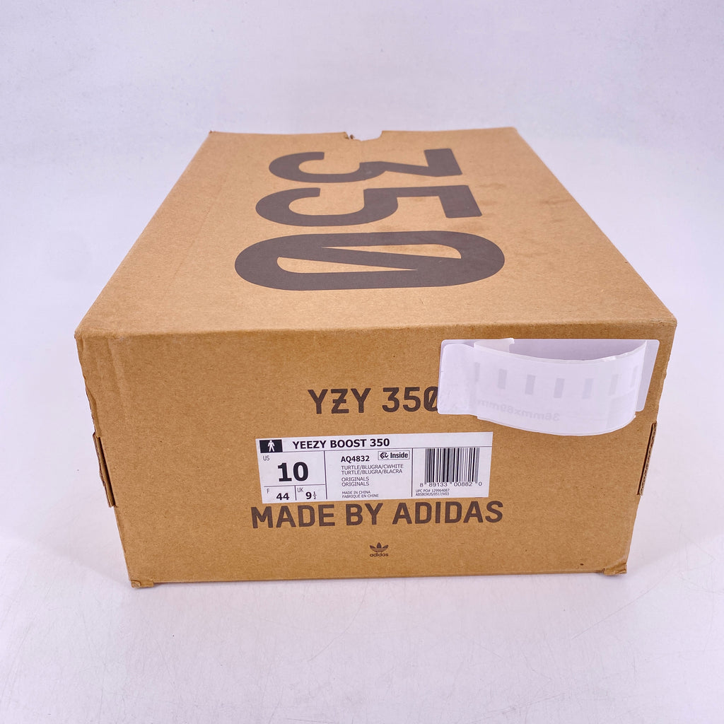 Yeezy 350 "Turtle Dove" 2022 Used Size 10