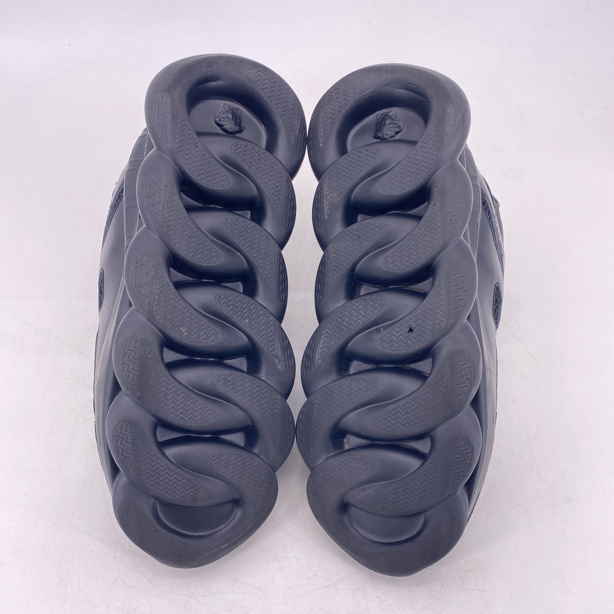 Versace Chain Reaction &quot;Black&quot; 2019 Used Size 44