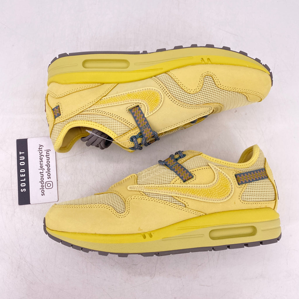 Nike Air Max 1 / CJ "Saturn Gold" 2022 New Size 8.5