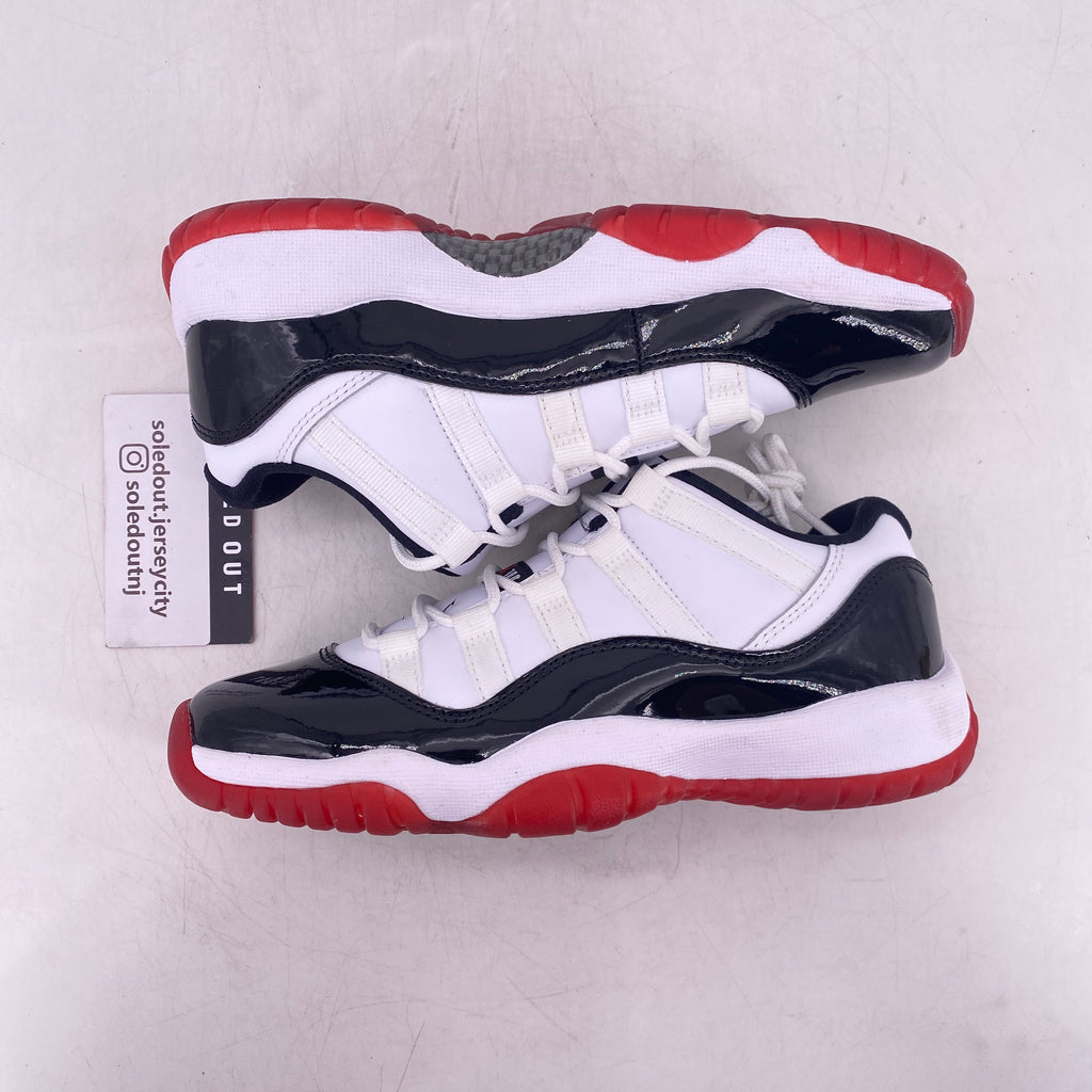 Air Jordan (GS) 11 Retro Low "Concord Bred" 2020 Used Size 4Y