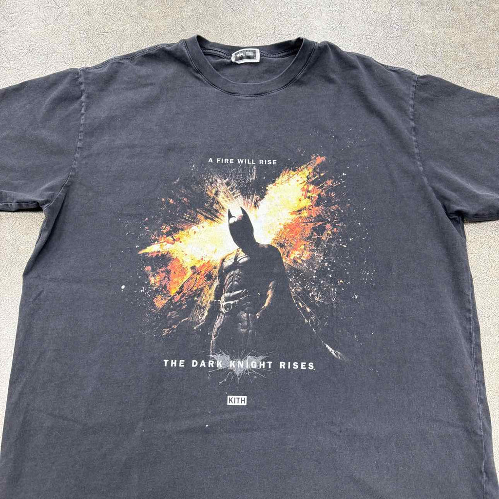 Kith T-Shirt "DARK KNIGHT RISES" Black Used Size XL
