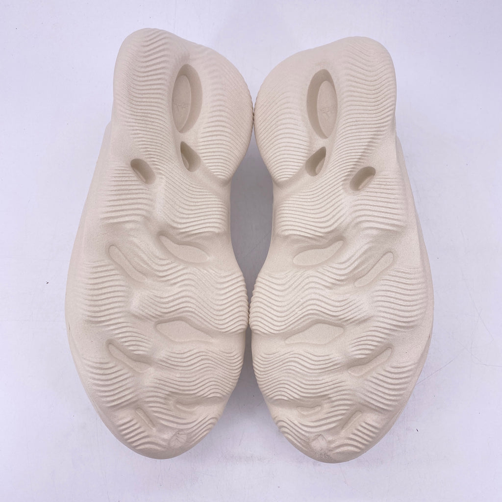 Yeezy Foam RNNR "Sand" 2021 New Size 12