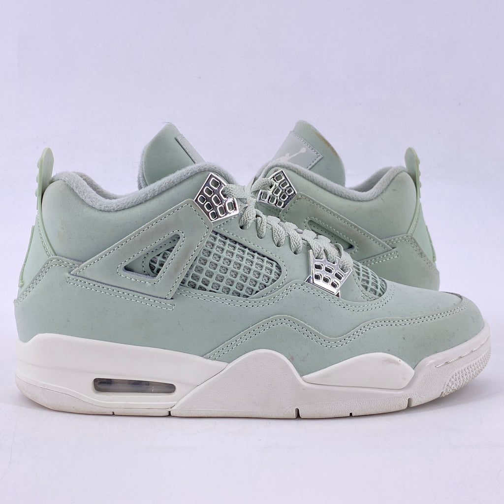 Air Jordan (W) 4 Retro "Seafoam Sail" 2025 Used Size 8W