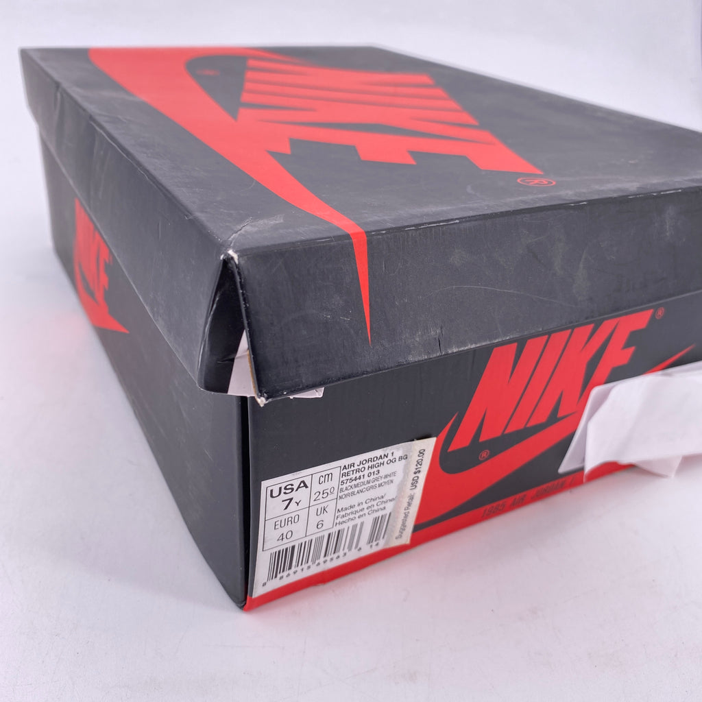 Air Jordan (GS) 1 Retro High OG "Shadow" 2018 Used Size 7Y