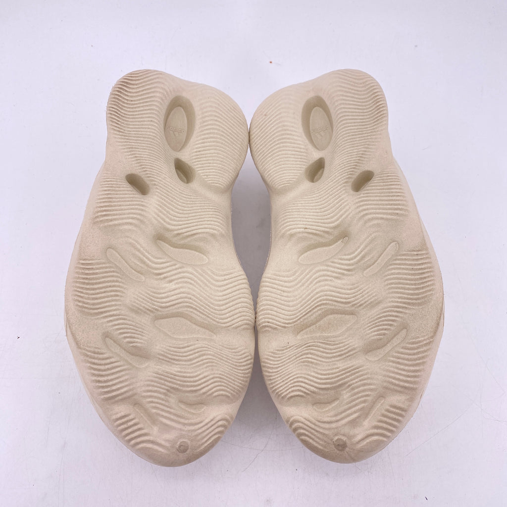 Yeezy Foam RNNR "Sand" 2021 Used Size 10