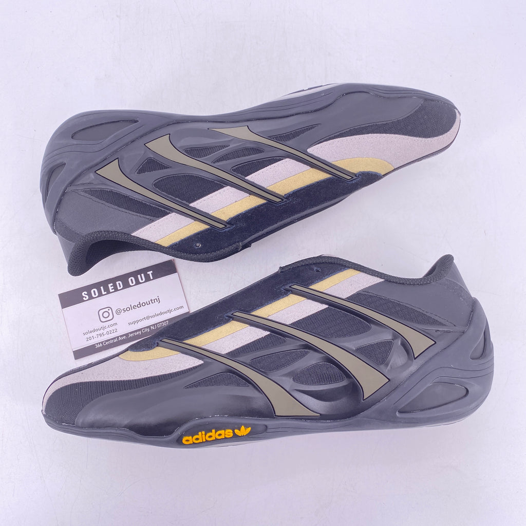 Adidas Adiracer GT "Bad Bunny Mercedes Amg" 2025 New Size 8.5