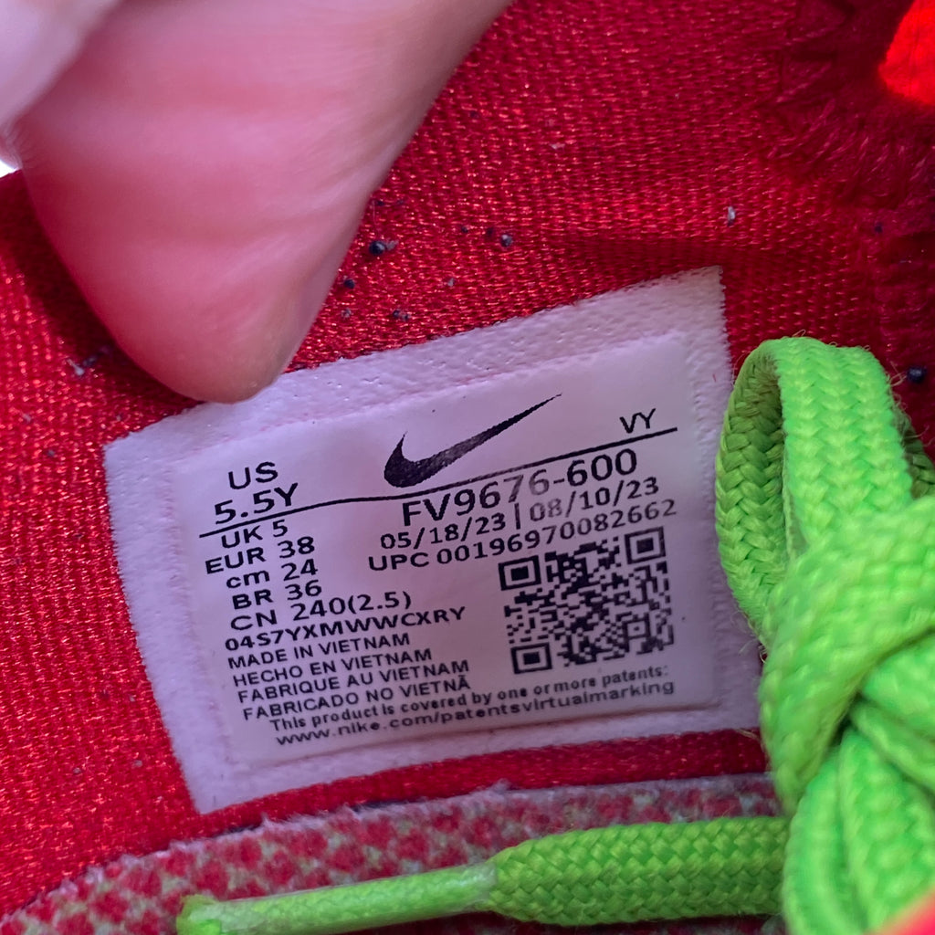 Nike (GS) Kobe 6 Protro "Reverse Grinch" 2023 Used Size 5.5Y