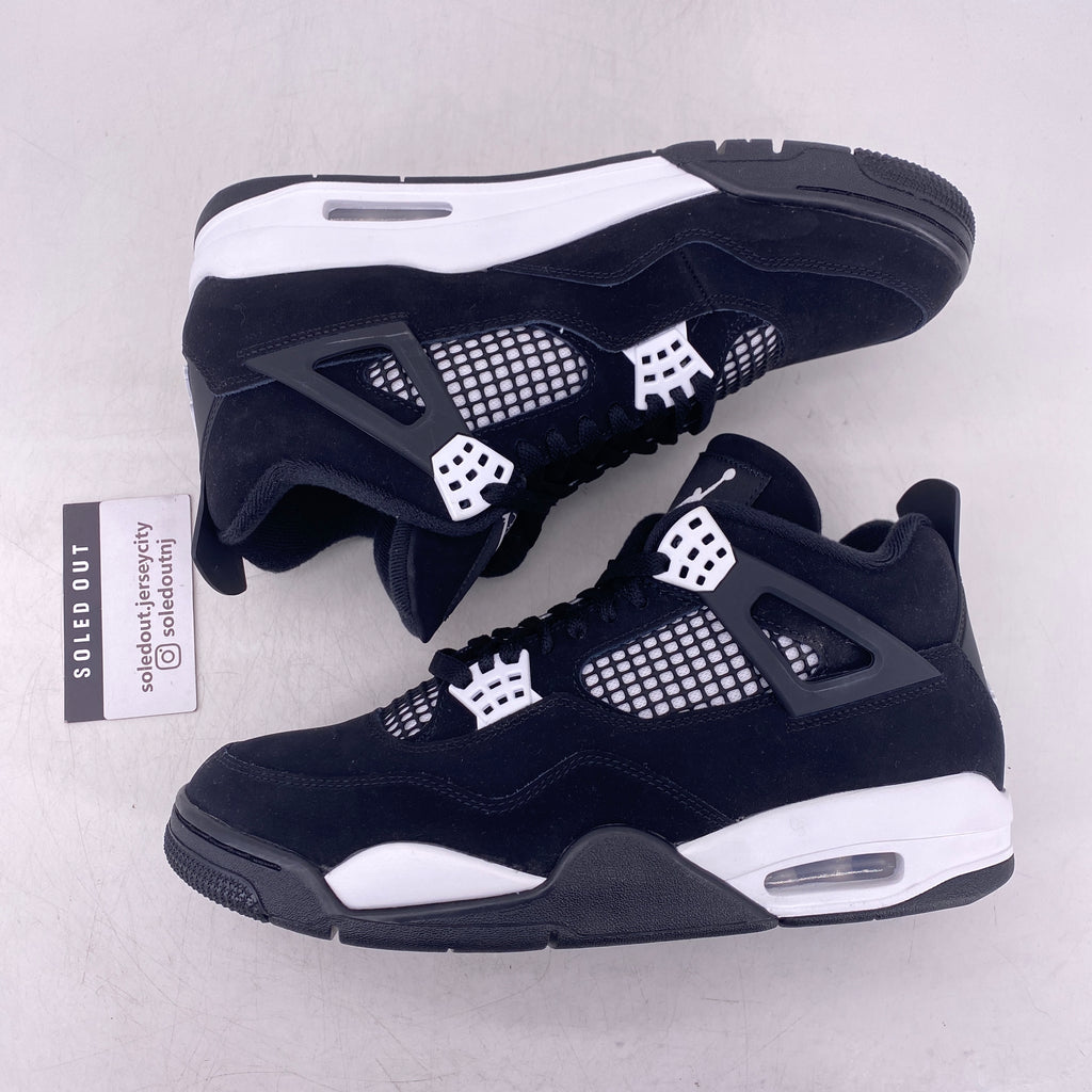 Air Jordan 4 Retro "White Thunder" 2024 Used Size 9.5