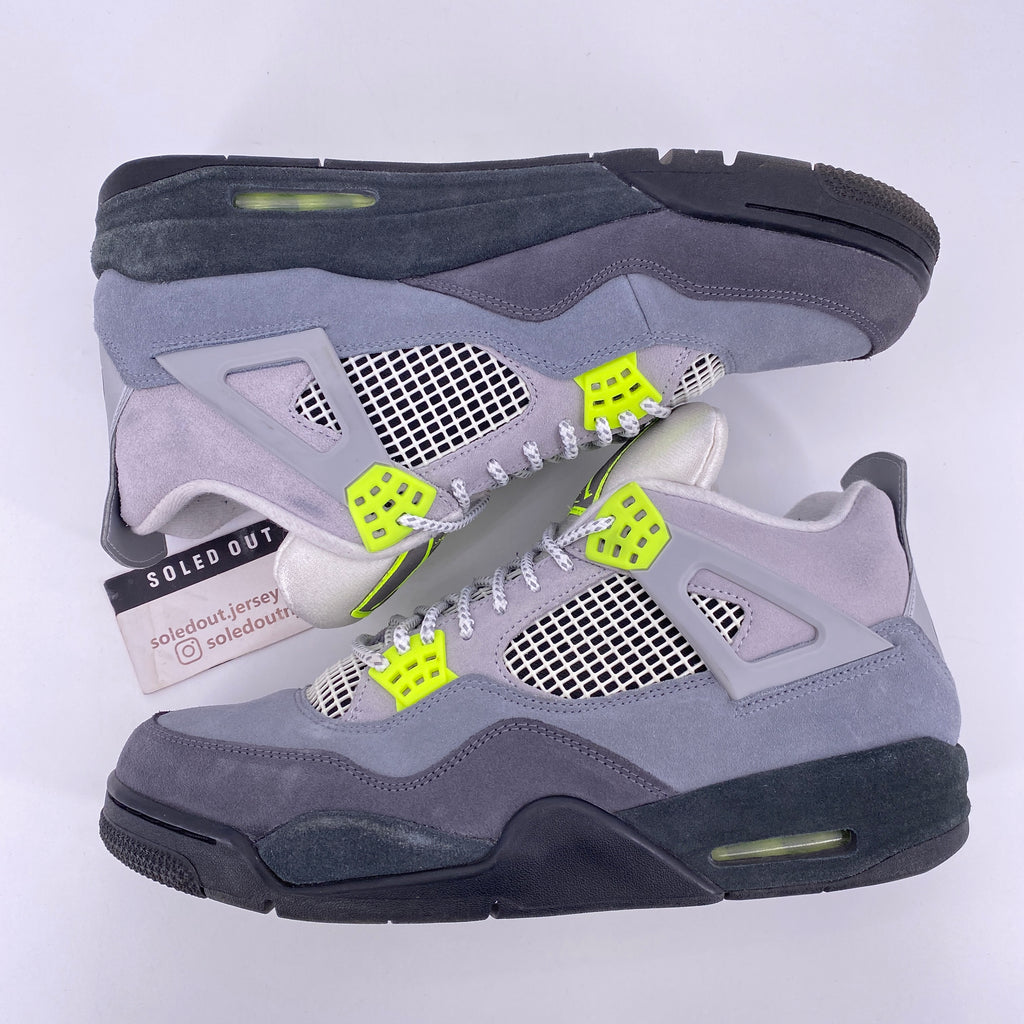 Air Jordan 4 Retro "Se 95 Neon" 2020 Used Size 12