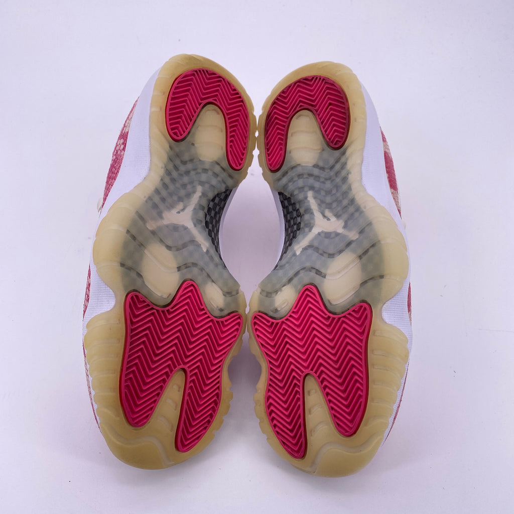 Air Jordan (W) 11 Retro Low "Pink Snakeskin" 2019 Used Size 9W