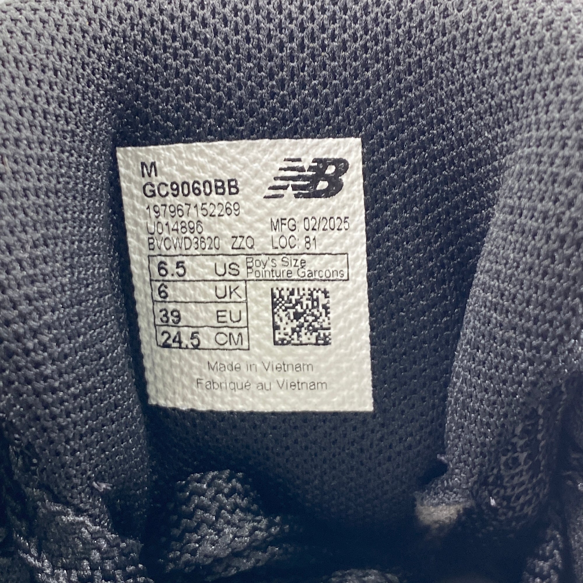New Balance (GS) 9060 &quot;Triple Black&quot; 2025 New Size 6.5Y