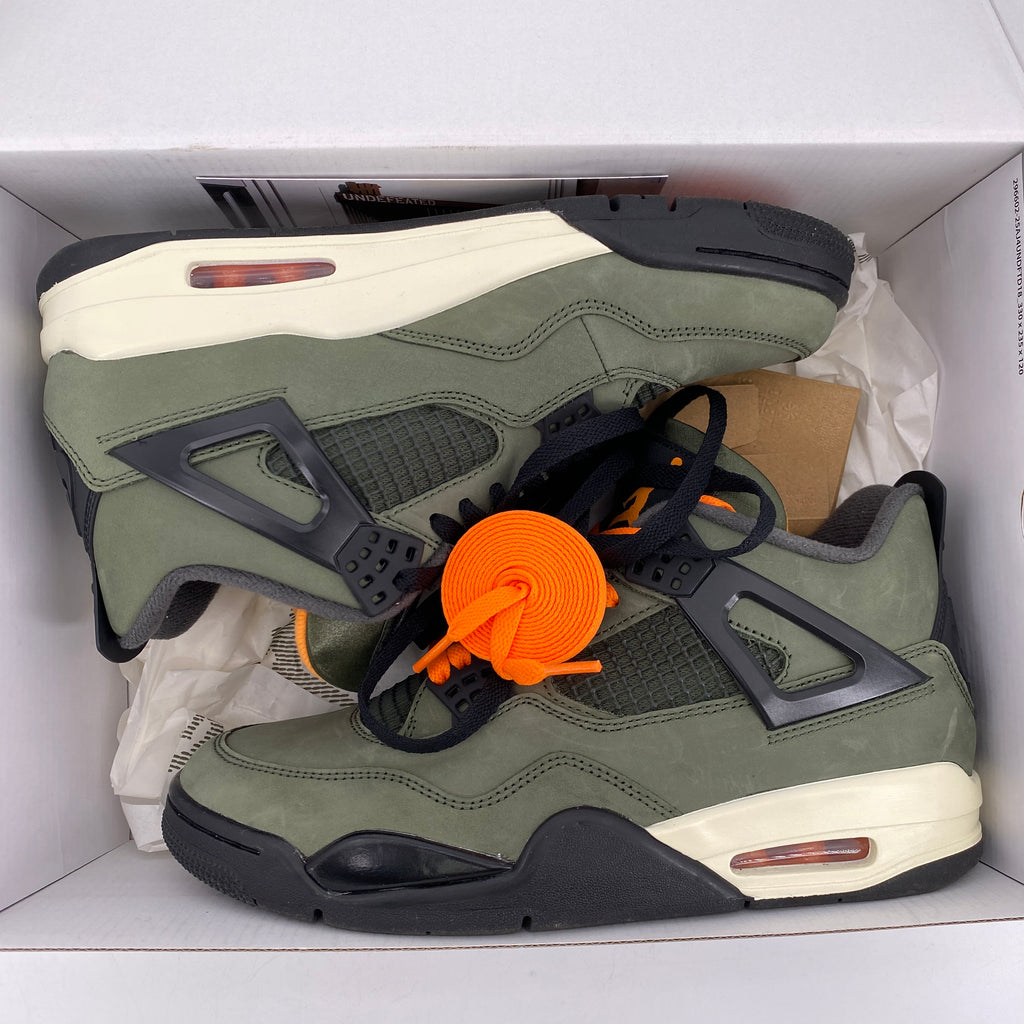 Air Jordan 4 Retro "Undefeated" 2025 Used Size 8