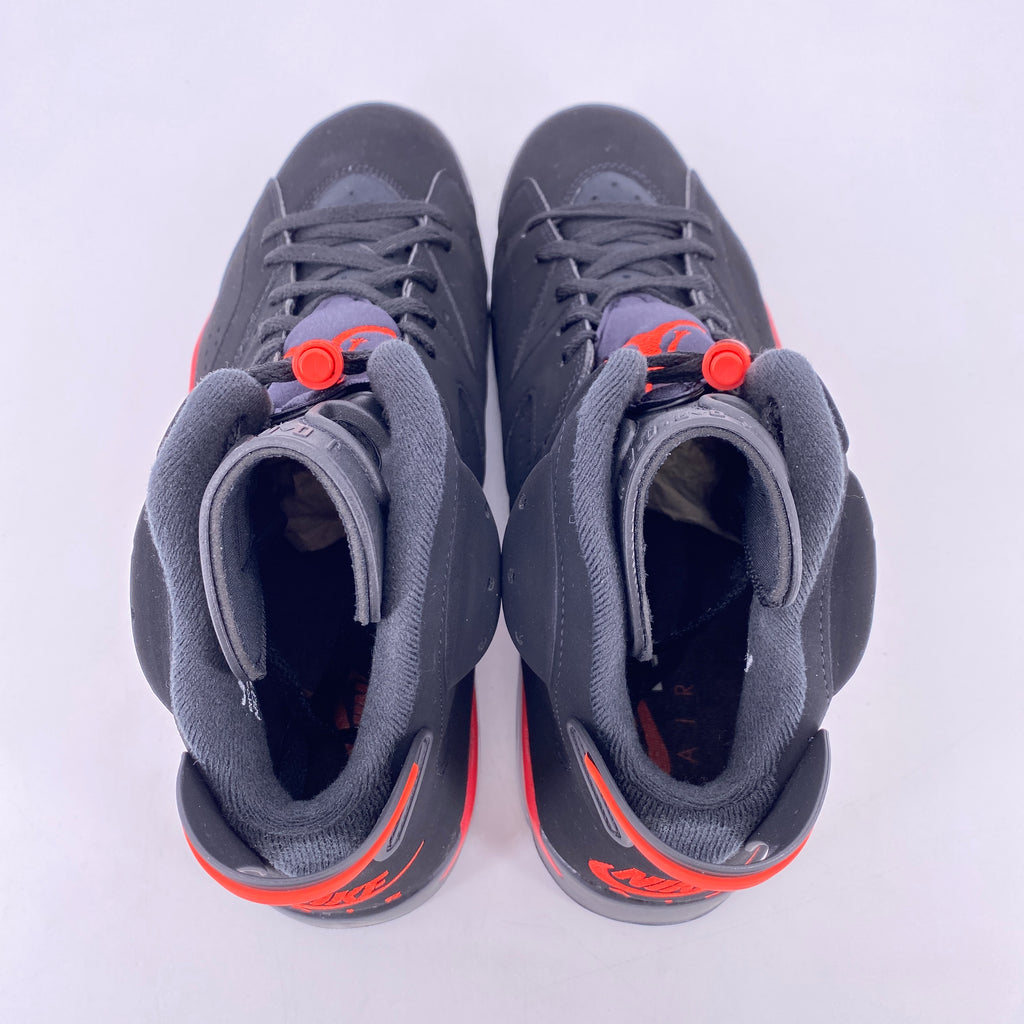 Air Jordan 6 Retro "Infrared Salesman" 2026 Used Size 11.5