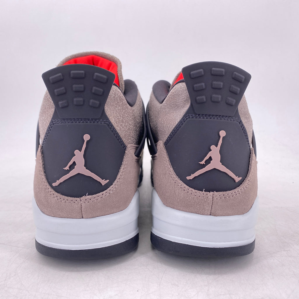 Air Jordan 4 Retro "Taupe Haze" 2021 Used Size 12