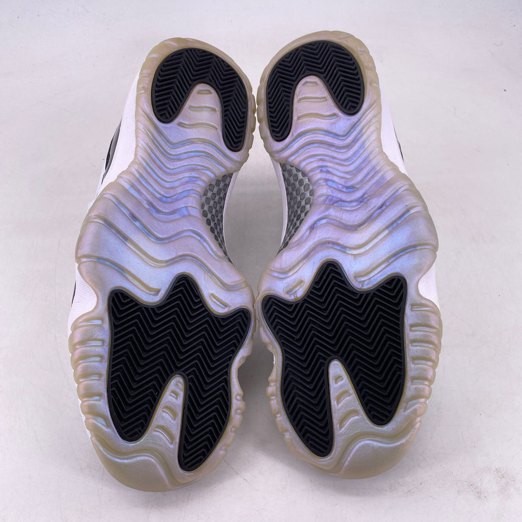 Air Jordan 11 Retro Low "Iridescent" 2018 Used Size 10