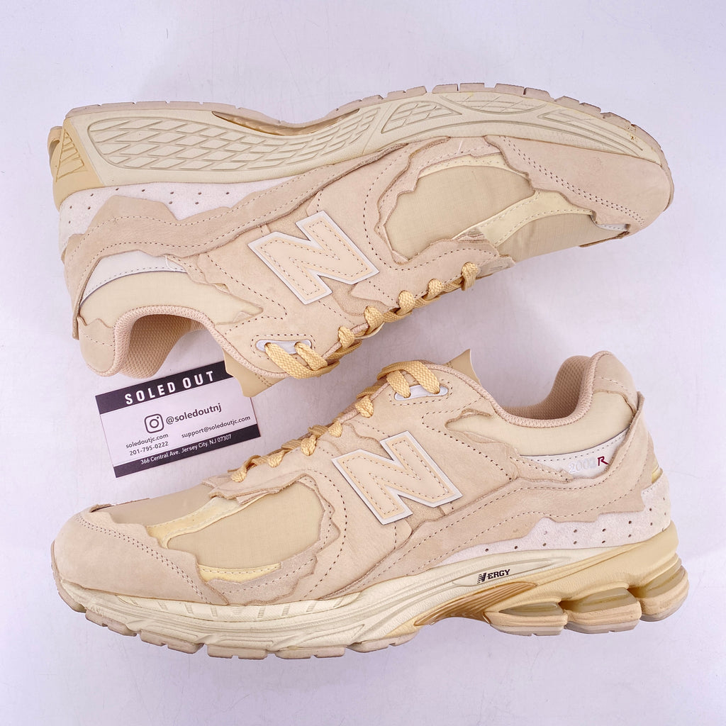 New Balance 2002R "Protection Pack Sandstone" 2023 Used Size 13