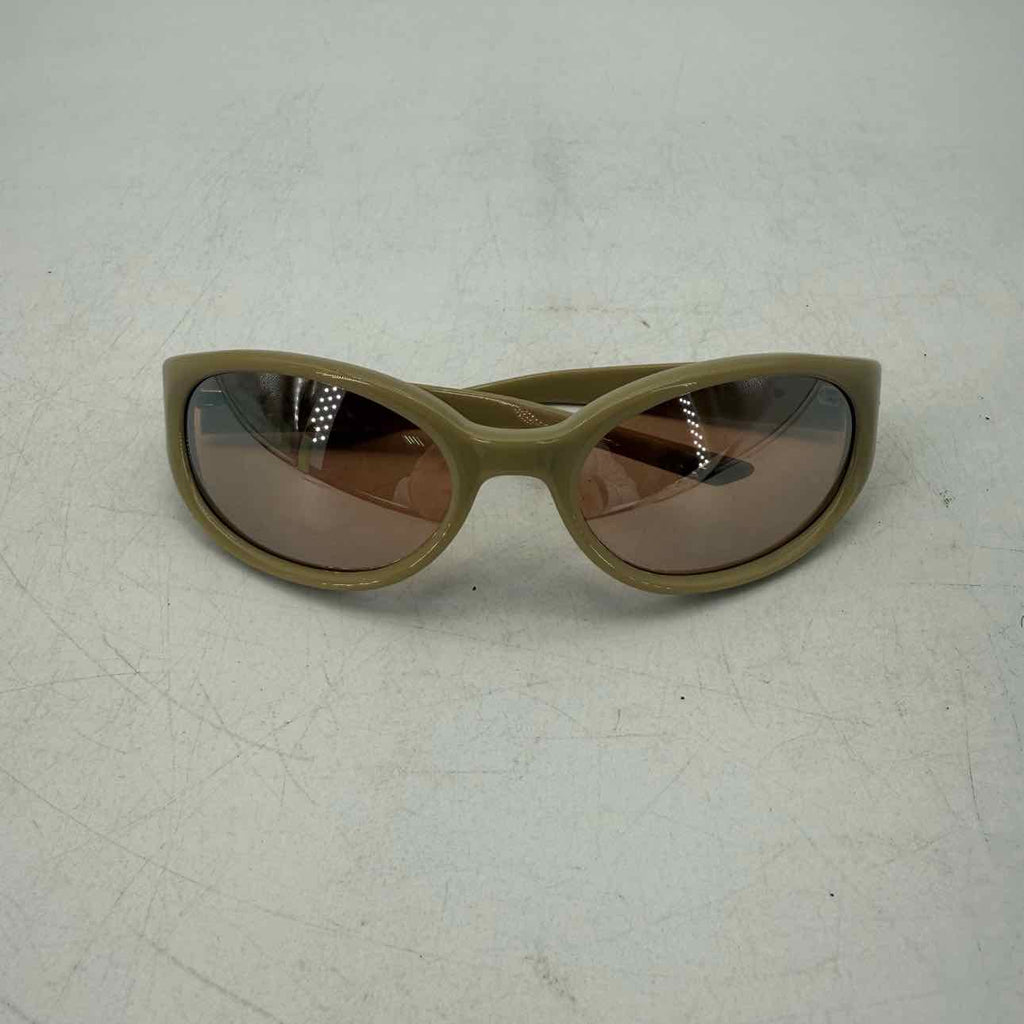 Gentle Monster Sunglasses "YOUNG Y10" New Yellow Size OS