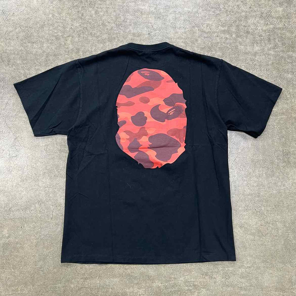 Bape T-Shirt "RED CAMO APE HEAD" Black Used Size XL