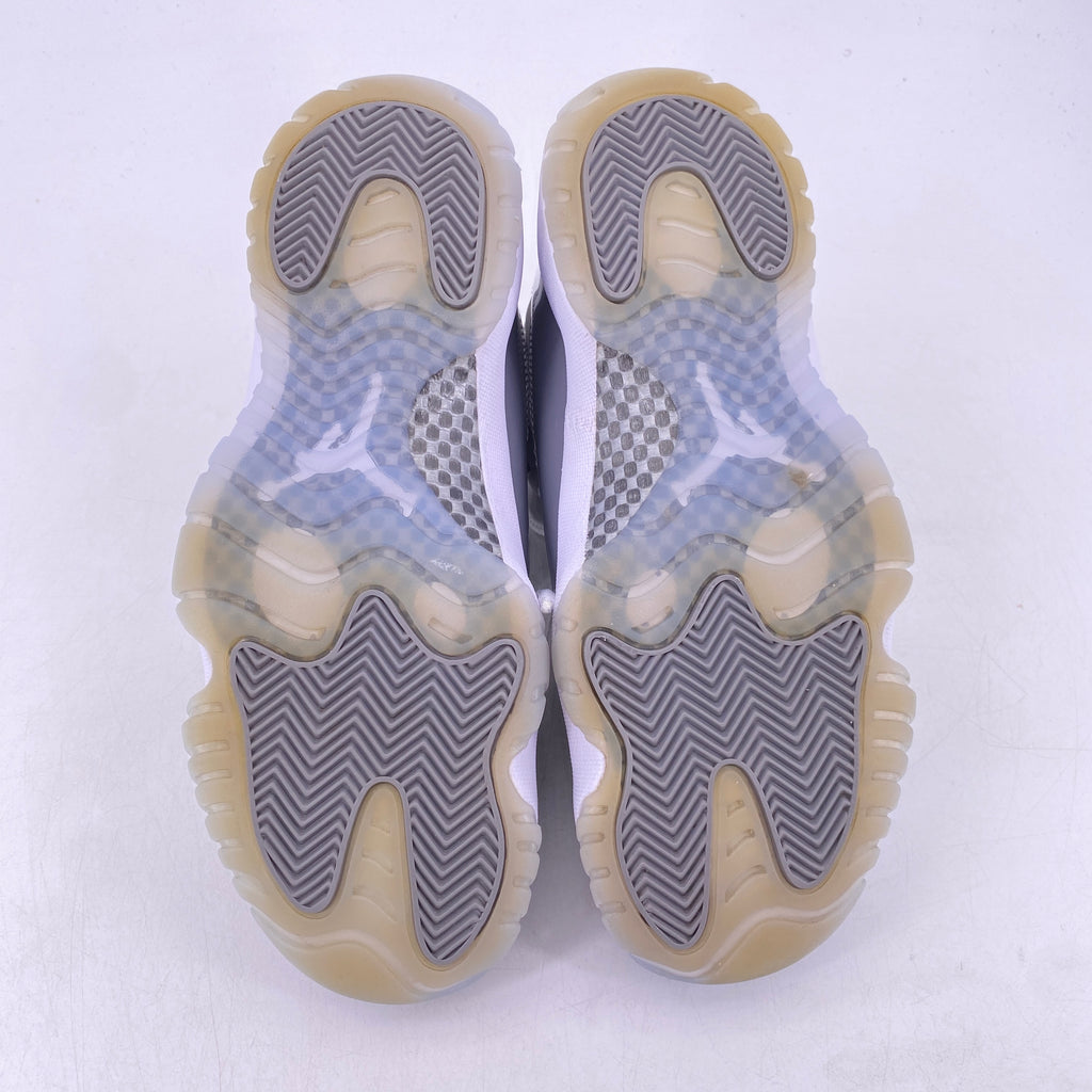 Air Jordan 11 Retro "Cool Grey" 2021 Used Size 8.5